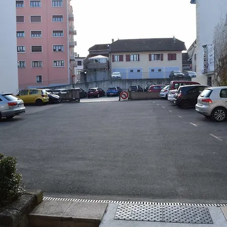 Le Soli Hotel Saint-Julien-en-Genevois